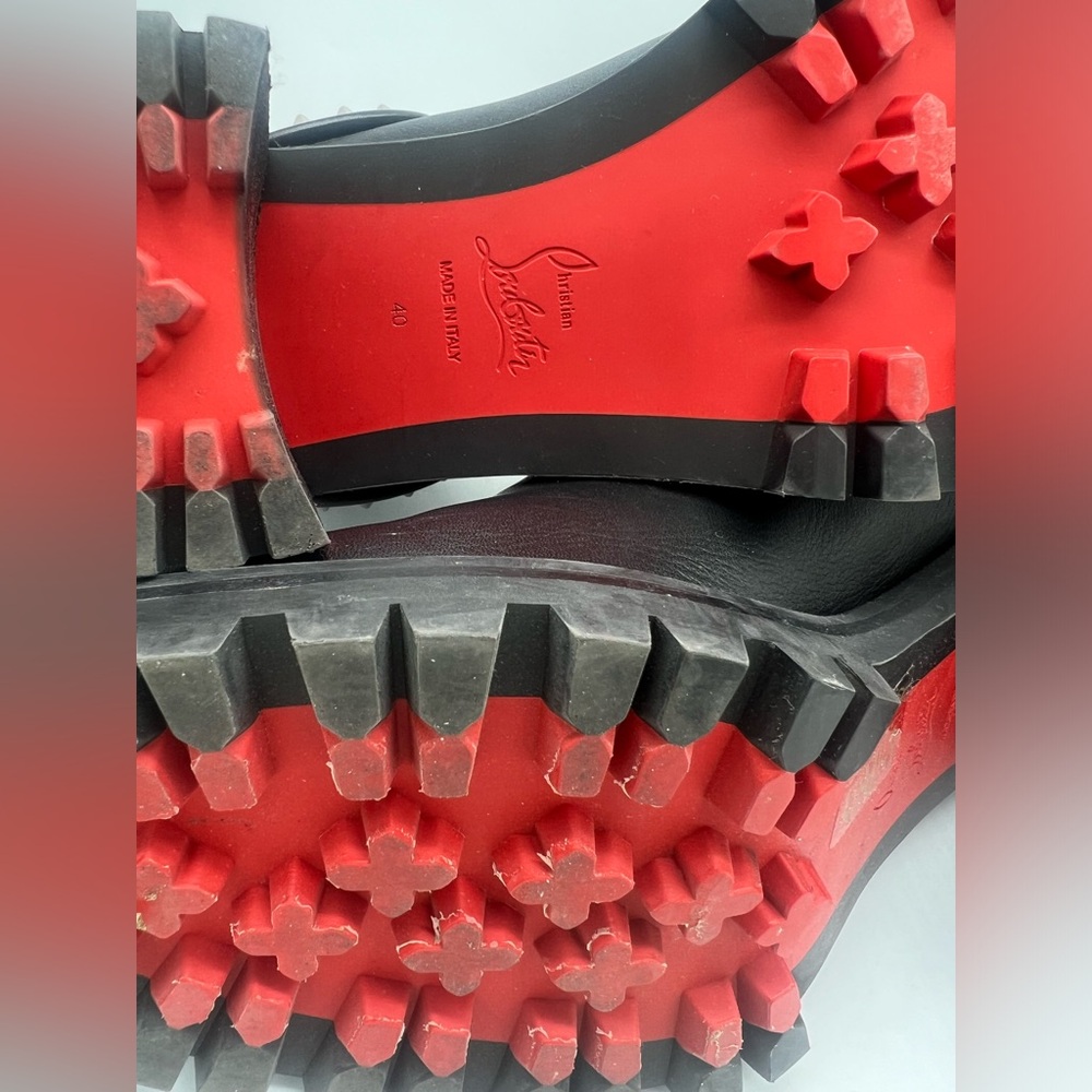 Christian Louboutin Capahutta 70 Spiked Leather Chelsea Boots - Picture 16 of 16